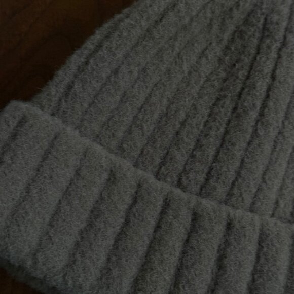 Wilfred Ribbed Beanie - Picture 3 of 3